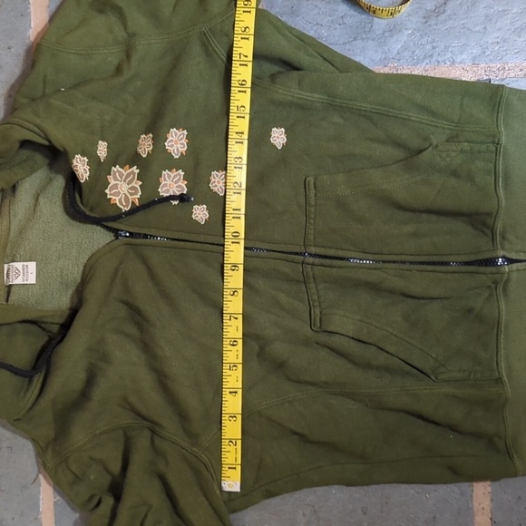 🌿 Satori Movement Green Hoodie - Earthy & Eco-Friendly! 🌿 - Picture 4 of 5